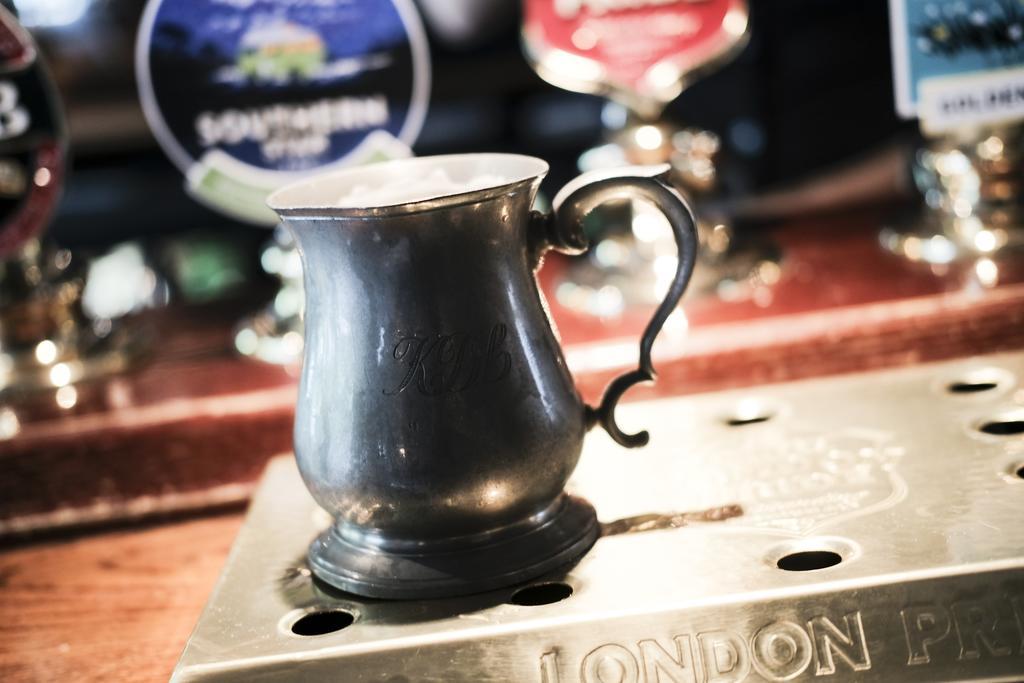 Bull Inn Reading Kültér fotó